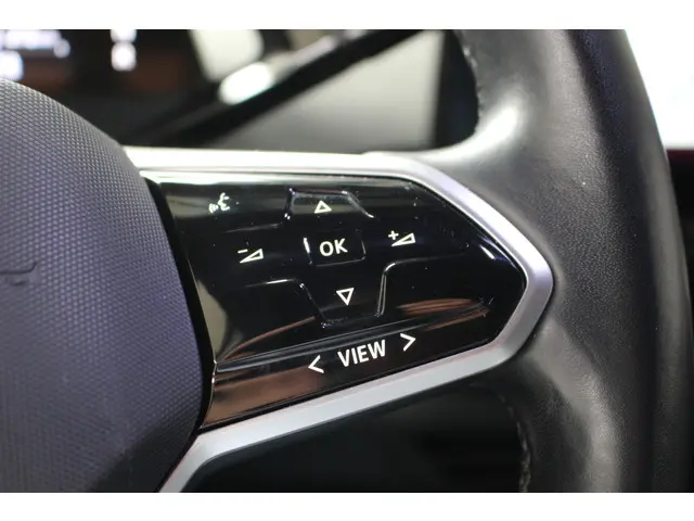 Volkswagen ID.4 Life 77 kWh 2021 Elektrisch 15