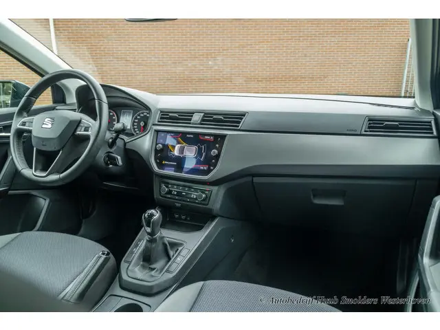 SEAT Ibiza 1.0 TSI Style Business Intense 2019 Benzine 4