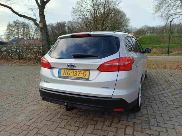 Ford Focus Wagon 1.0 Trend 2017 Benzine 15