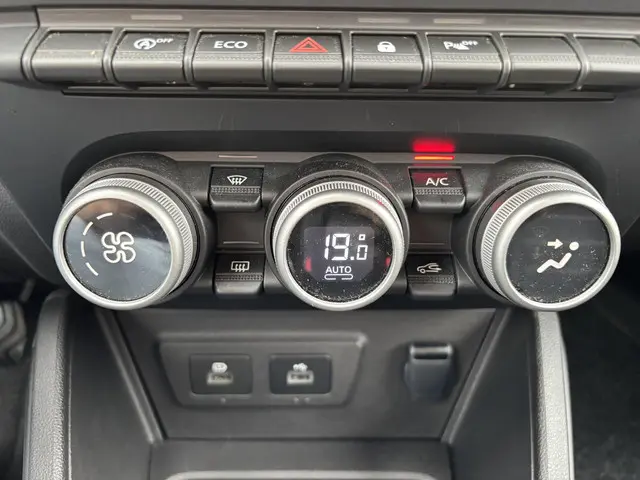 Dacia Duster 1.3 TCe 130 Journey 2024 Benzine 12