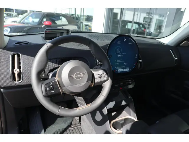 MINI Countryman SE 2025 Elektrisch 8
