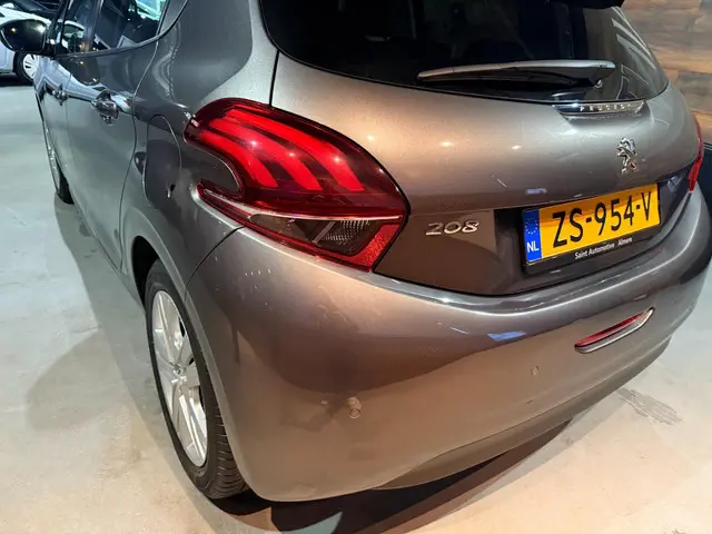Peugeot 208 1.2 PureTech | Signature |NAP | 2019 Benzine 29