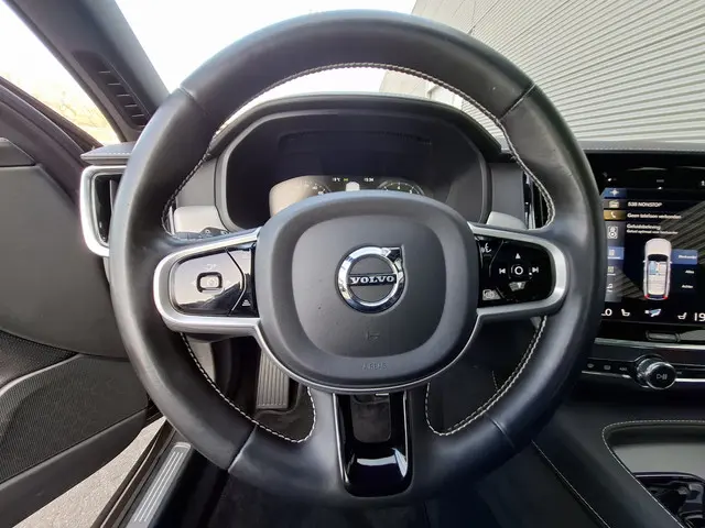 Volvo V90 2.0 B4 Inscription 2020 Hybride Benzine 8