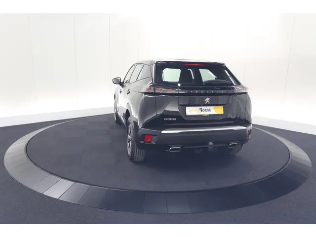 Peugeot 2008 PureTech 130 Active Pack 2023 Benzine 11