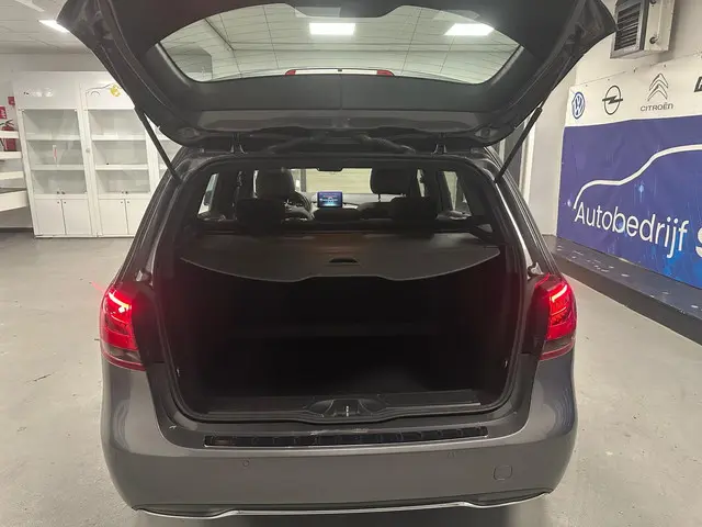 Mercedes-Benz B-Klasse 180 Prestige 2016 Benzine 20