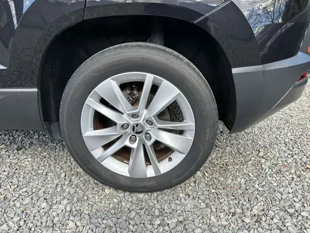 Škoda Karoq | AIRCO | NAVI | CC | ZETEL VW + STUUR 2018 Diesel 19