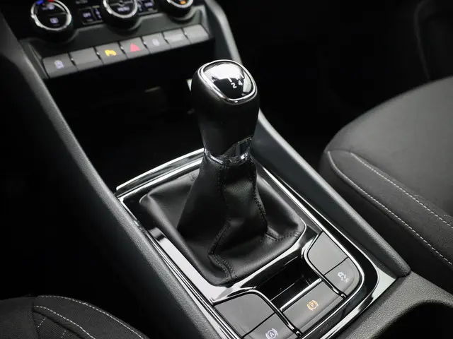 Škoda Karoq 1.5TSI/150PK ACT Clever Edition 2018 Benzine 13