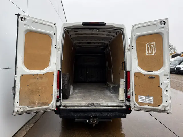 Iveco Daily 35S14 2.3 2019 Diesel 11