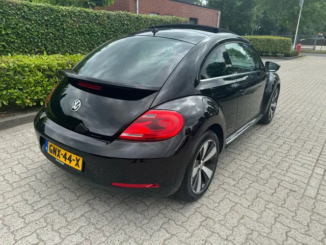 Volkswagen Beetle 1.2 TSI highline 2014 Benzine 22