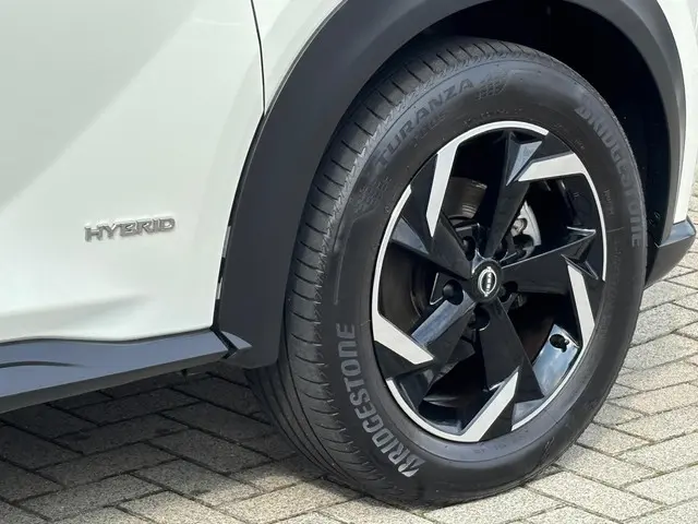 Nissan Juke Hybrid 143 N-Connecta 2024 Hybride Benzine 35