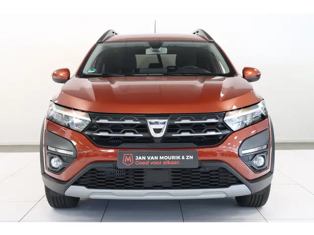 Dacia Jogger 1.0 TCe Comfort 5p. 2022 Benzine 29