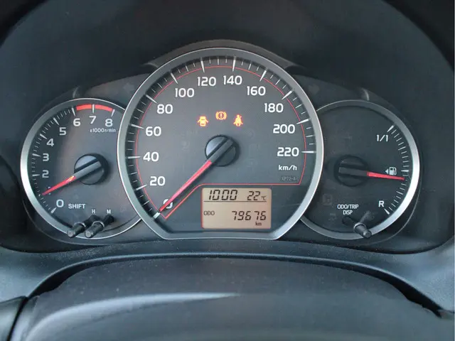 Toyota Yaris 1.0 VVT-i Aspiration 2014 Benzine 11