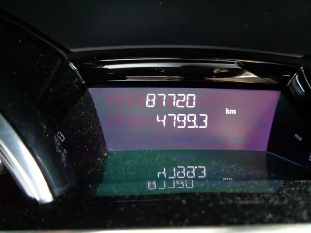 Renault Clio 0.9 TCE Limited 2020 Benzine 9