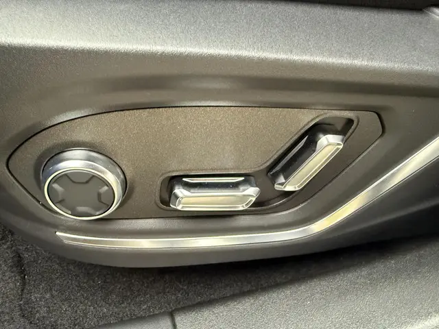 Lynk & Co 01 1.5 More 2026 Hybride Benzine 19