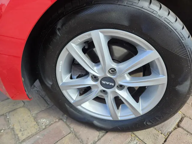 SEAT Mii 1.0 Style Dynamic 2015 Benzine 4