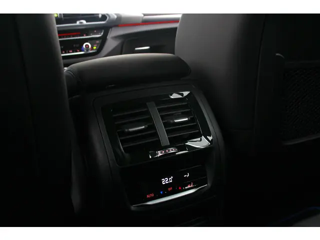 BMW X3 xDrive20i 2019 Benzine 37