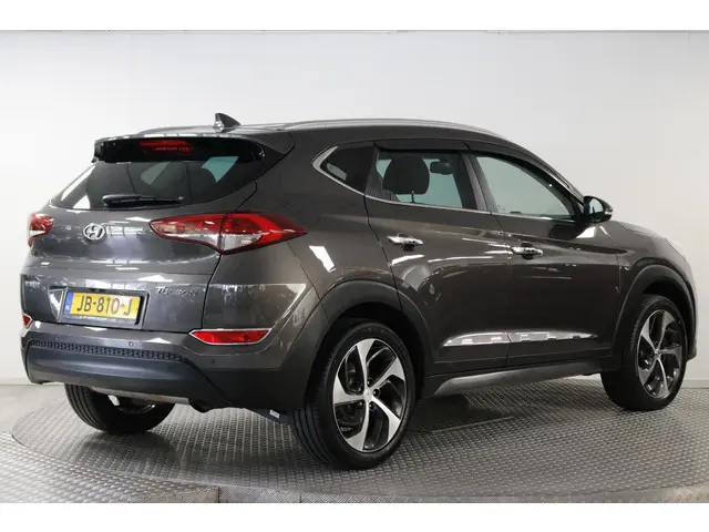 Hyundai Tucson 2