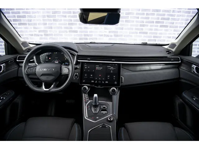 Lynk & Co 01 1.5 2022 Hybride Benzine 4