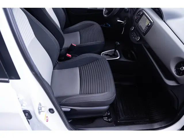 Toyota Yaris 1.5 Hybrid 115 Active 2019 Hybride Benzine 28