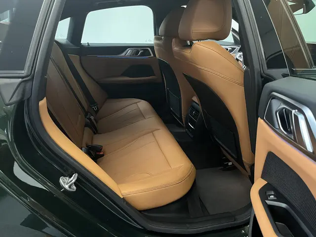 BMW i4 M50 84 kWh 2022 Elektrisch 36