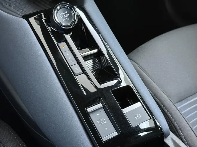 Alfa Romeo Junior Elettrica 54 kWh 2025 Elektrisch 35