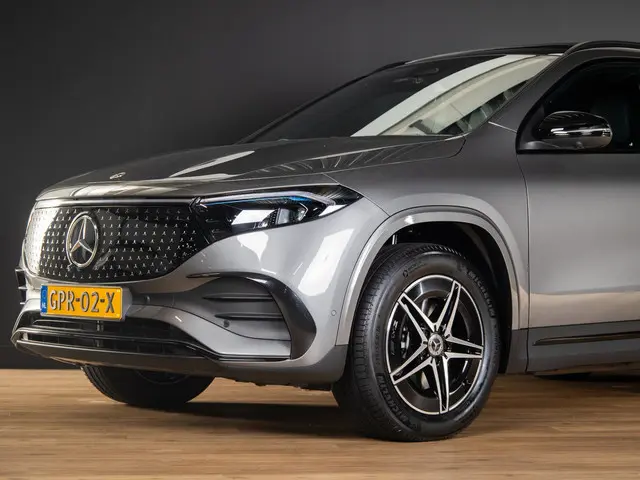 Mercedes-Benz EQA 250+ AMG Line 2024 Elektrisch 4