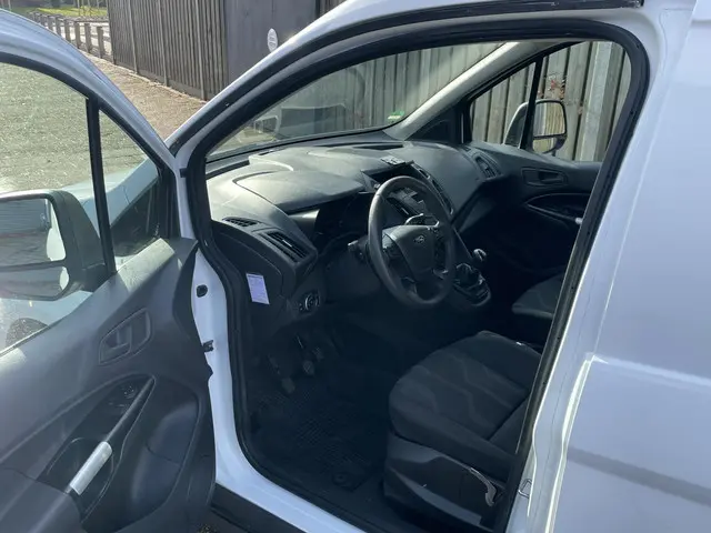 Ford Transit Connect 1.5 TDCI L1 Trend 2017 Diesel 4