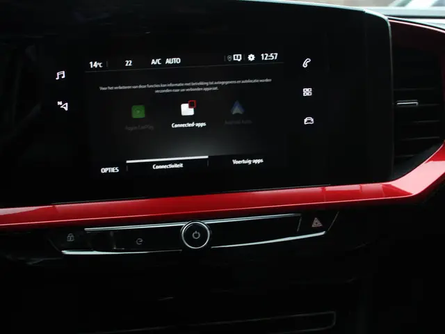 Opel Mokka-e Ultimate 50-kWh 2023 Elektrisch 33