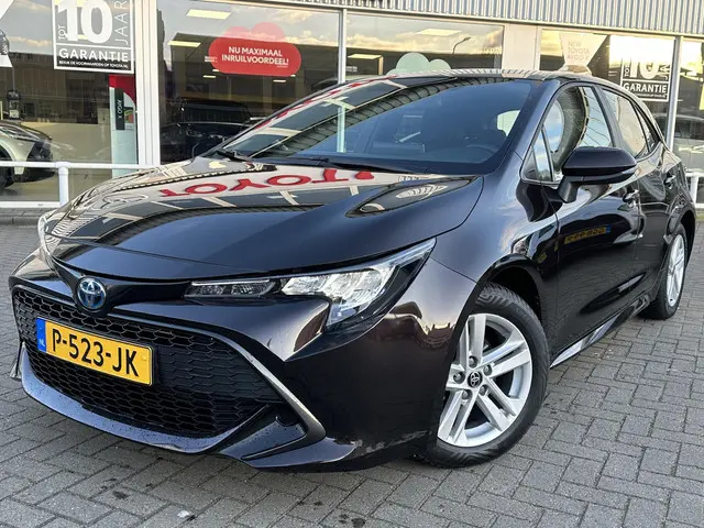 Toyota Corolla 1.8 Hybrid Active 2022 Hybride Benzine 7