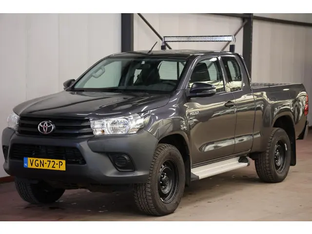 Toyota Hilux 2.4 D-4D 150PK Xtra Cab 4X4 2020 Diesel