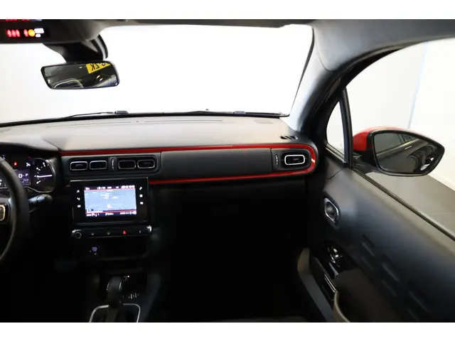 Citroën C3 PT 110 Shine Automaat-6 2019 Benzine 30