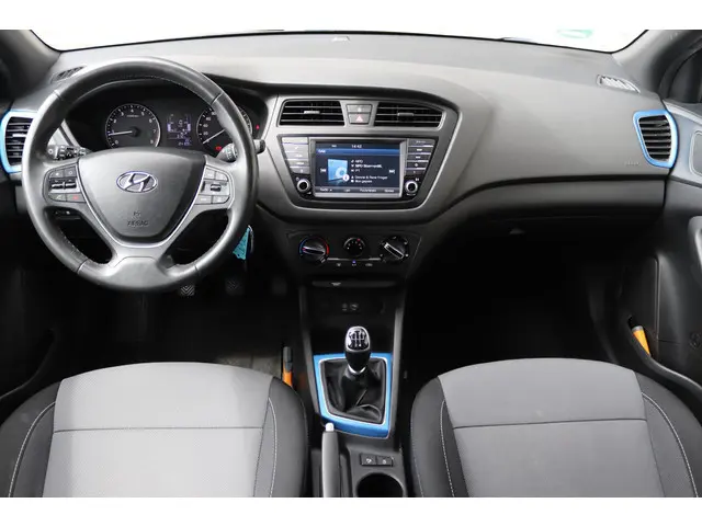 Hyundai i20 1.0 T-GDI Go! 2016 2016 Benzine 3