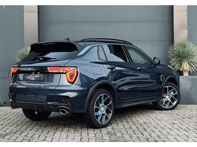 Lynk & Co 01 1.5 2022 Hybride Benzine 13