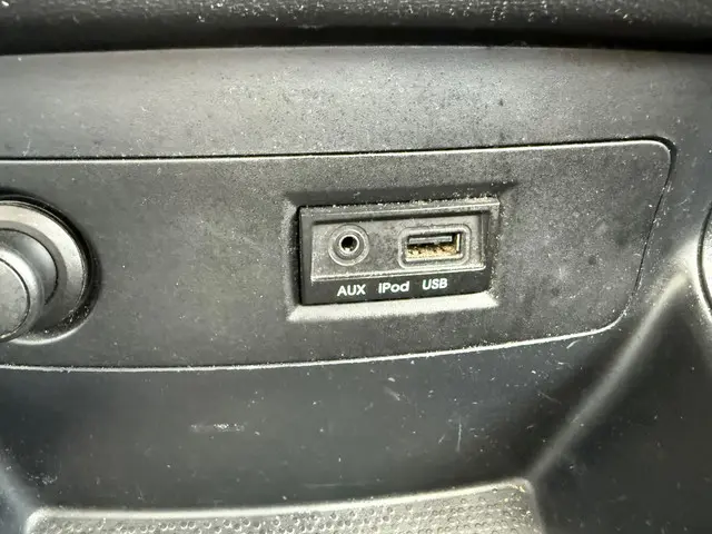 Hyundai i20 1.2i i-Motion |LED |BLUETOOTH 2013 Benzine 13