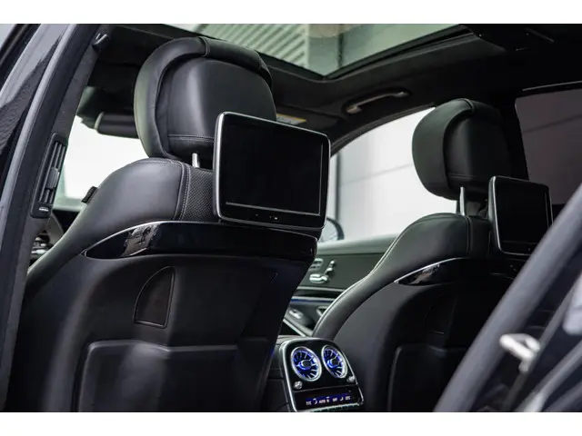 Mercedes-Benz S-Klasse AMG 63 4Matic Lang 2015 Benzine 34