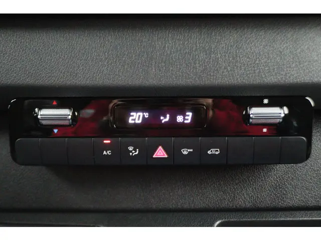 Mercedes-Benz Sprinter 317 CDI L2H2 2021 Diesel 44