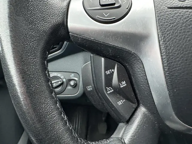 Ford C-MAX 1.0 Edition Plus 2014 Benzine 19