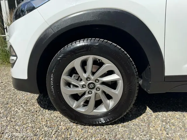 Hyundai Tucson 1.6 GDi Comfort 2016 Benzine 9