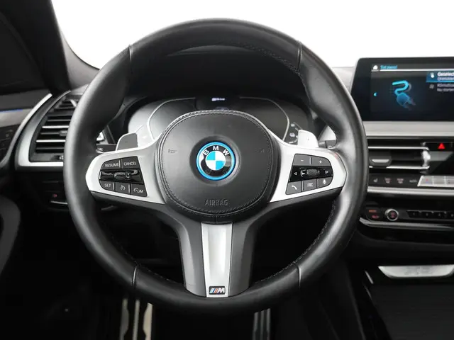 BMW X3 xDrive30e 2022 Hybride Benzine 2