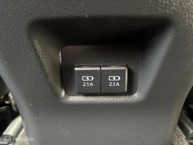 Toyota RAV4 2.5 Hybrid Active 2019 Hybride Benzine 19