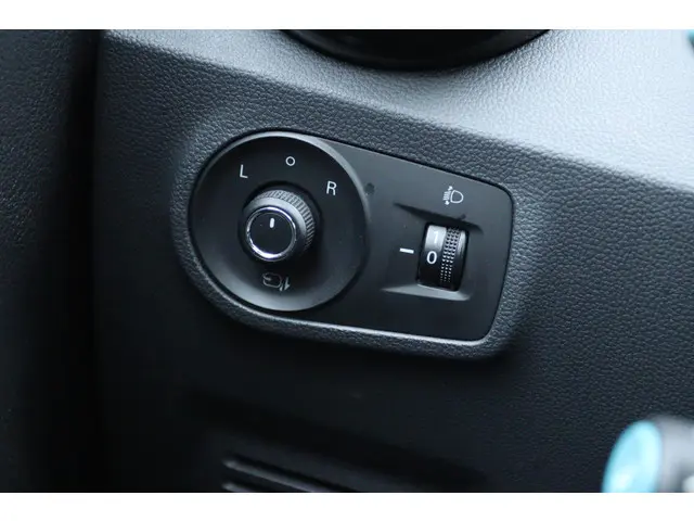 MG ZS EV MG LUXURY 45KWH 2021 Elektrisch 25