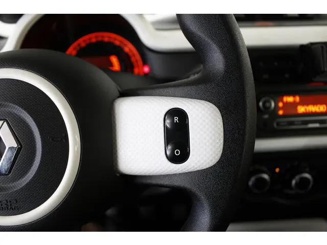 Renault Twingo 1.0 SCe Collection 2017 Benzine 17