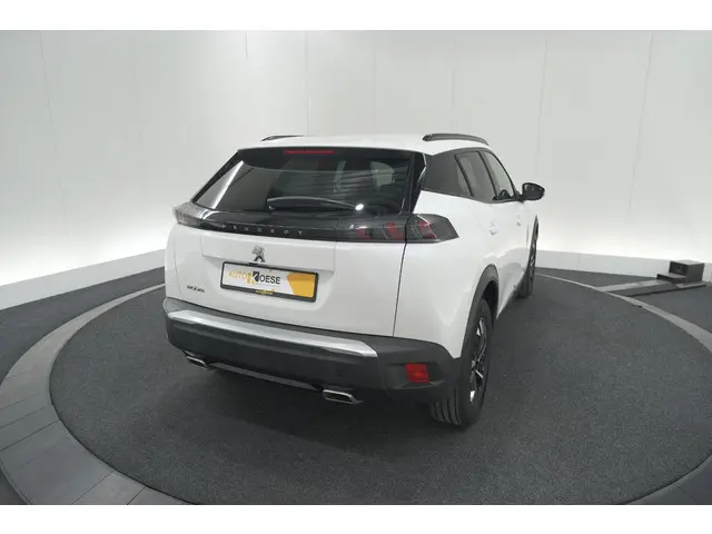 Peugeot 2008 PureTech 130 Allure 2020 Benzine 58