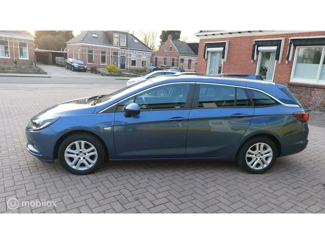 Opel Astra Sports Tourer 1.0 Business+ 2016 Benzine 6