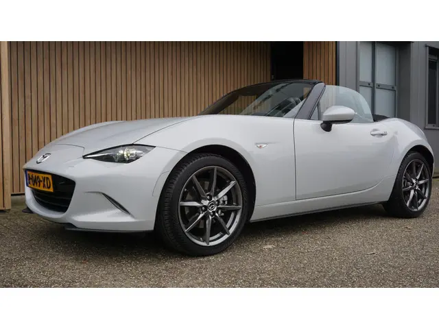 Mazda MX-5 2.0 SkyActiv-G 184PK GT-M 2019 Benzine 4