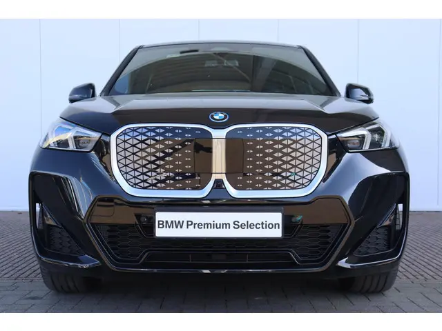 BMW iX1 xDrive30 67 kWh 2024 Elektrisch 2