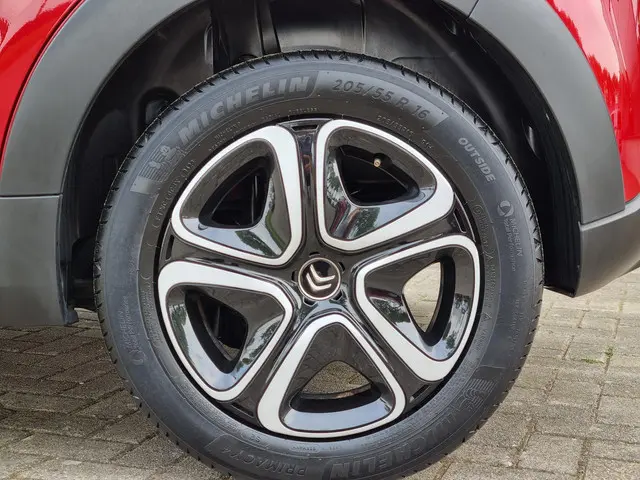 Citroën C3 1.2 PureTech S&S Feel Edition 2020 Benzine 6