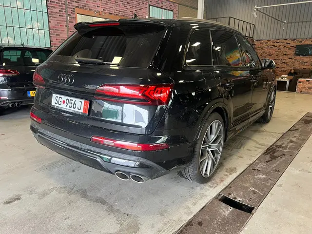 Audi Q7 2