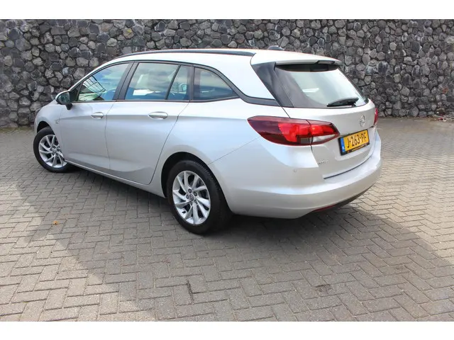 Opel Astra Sports Tourer 1.2 Edition 131PK 2020 Benzine 30