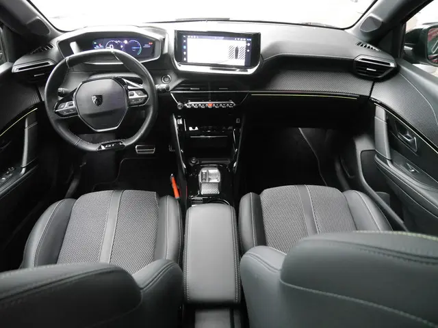 Peugeot e-208 EV GT 51 kWh 2024 Elektrisch 7